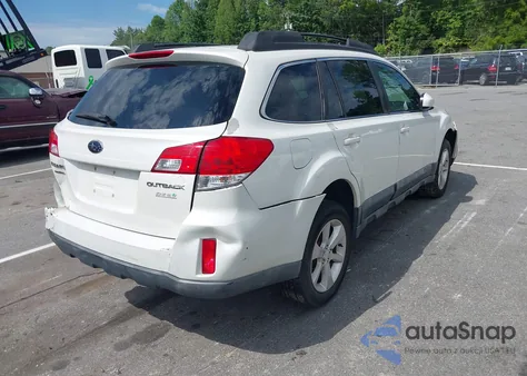 2013 Subaru Outback 2.5I Premium z USA, uszkodzony, nr VIN 4S4BRBCC6D3288008